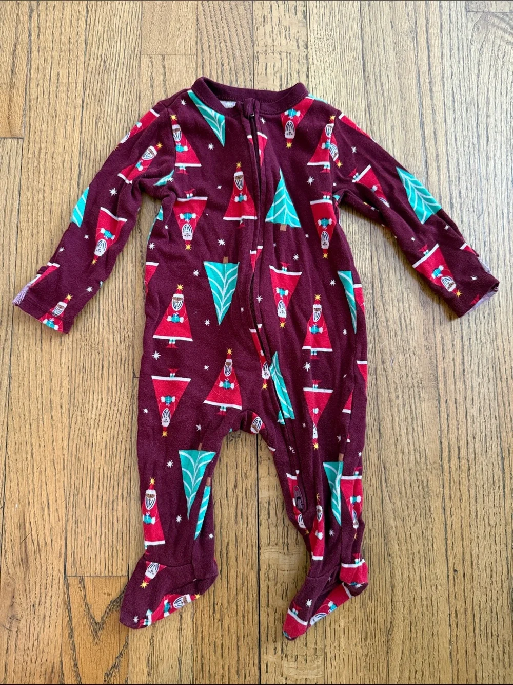 Old Navy Burgundy Santa and Tree Print Pajama Footie 3-6 months